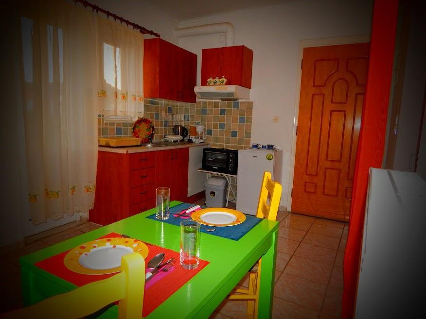 Small Country Apartment In تريبوليس المظهر الخارجي الصورة
