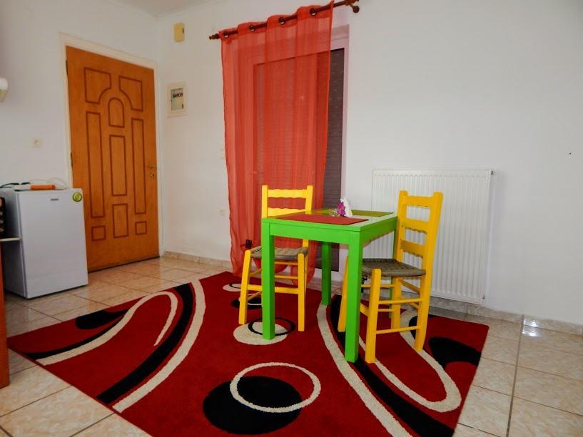 Small Country Apartment In تريبوليس المظهر الخارجي الصورة